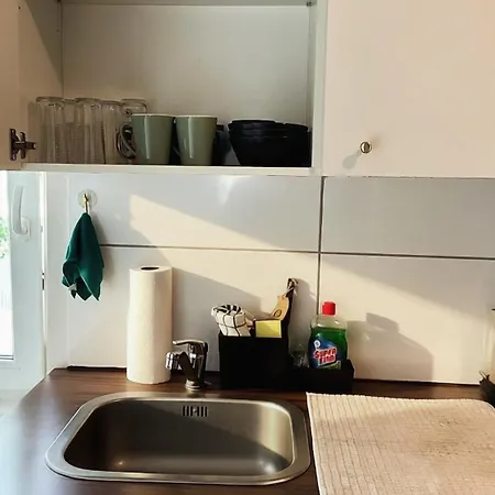 Apartment 3 Bedroom Near Düsseldorf Messe&airport 6 Single Beds Wifi *