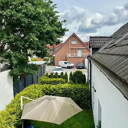 Apartment 3 Bedroom Near Düsseldorf Messe&airport 6 Single Beds Wifi Duisburg