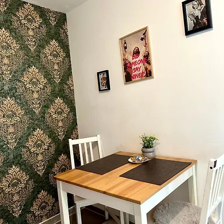 Apartment 3 Bedroom Near Düsseldorf Messe&airport 6 Single Beds Wifi Duisburg